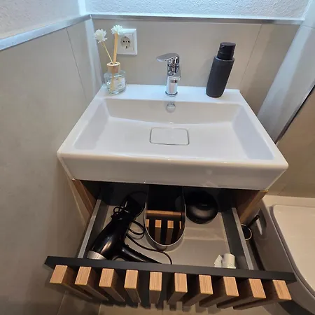 Bergzauber Bayerwald - Voll Ausgestattetes Familienapartment Mit Pool דירה סנקט אנגלמר